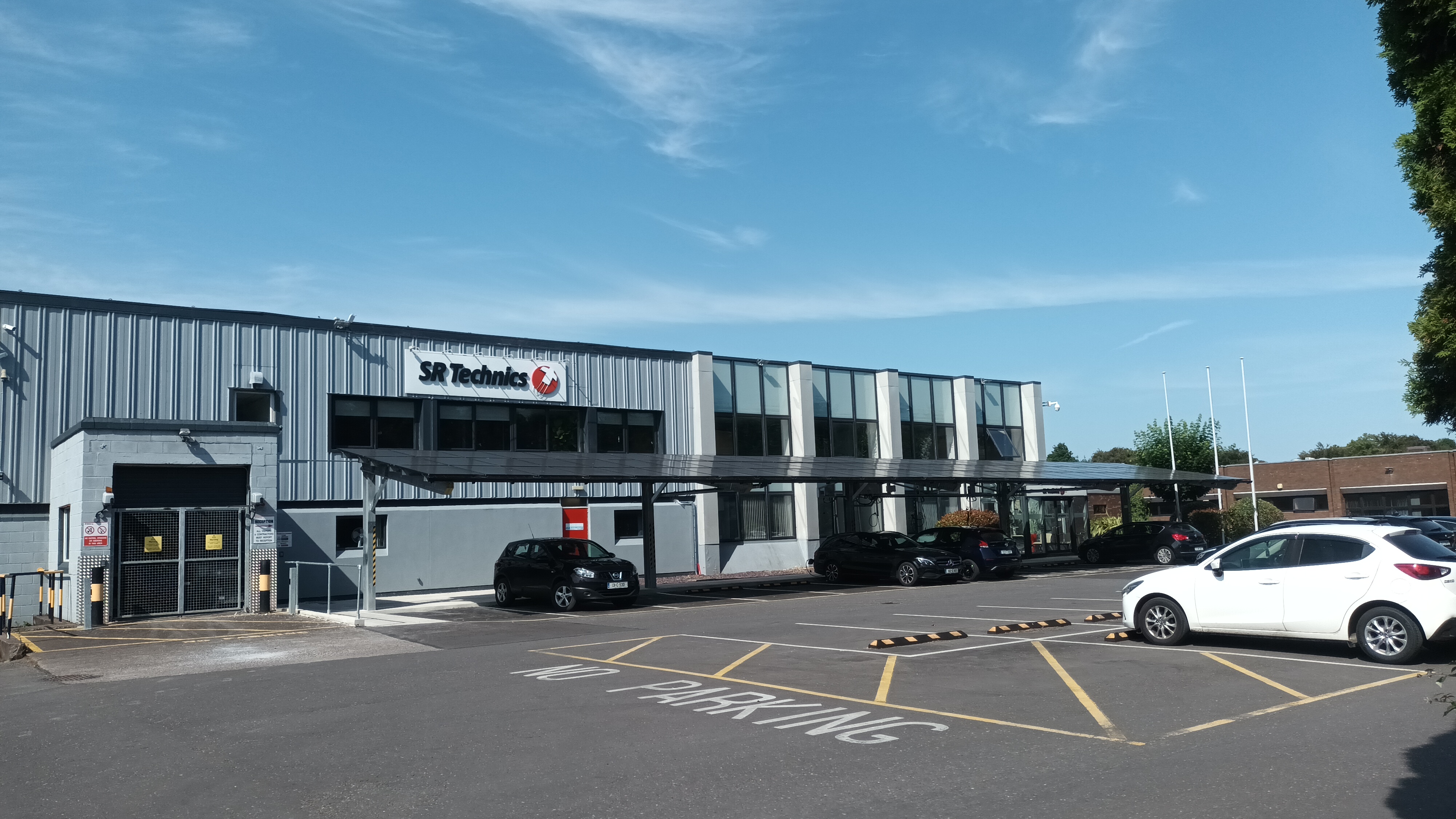 SR Technics workplace